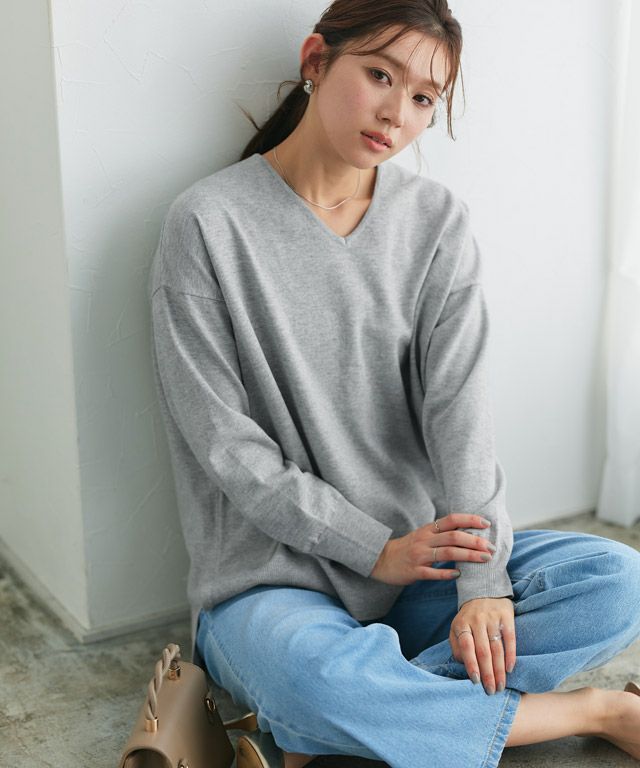 166cm / 杢グレー / Vネック / M