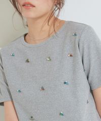 多色ビジュー使いプルオーバー