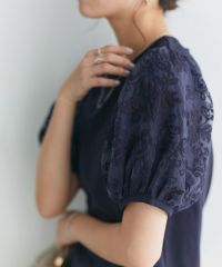 袖チュールレースブラウス