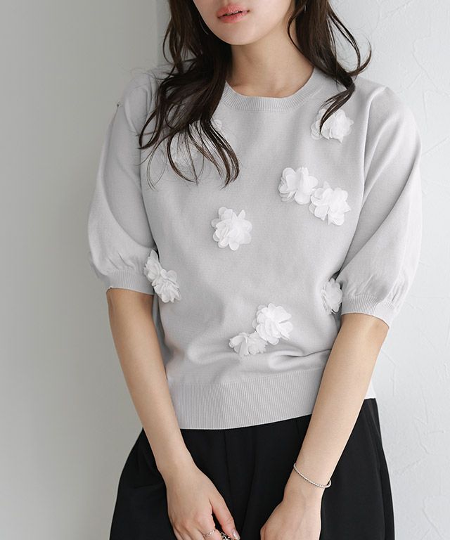 フラワーモチーフニット