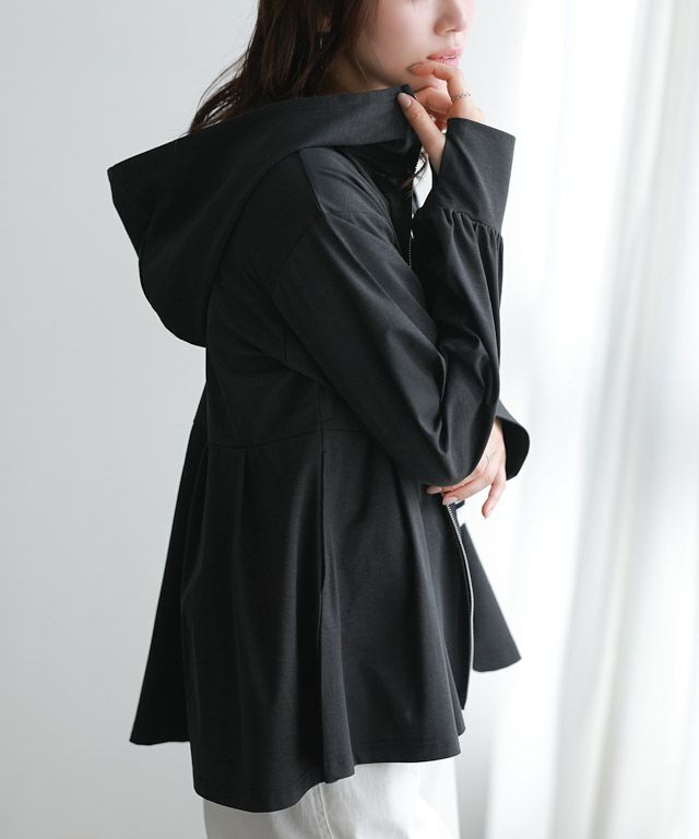 166cm / ブラック / M