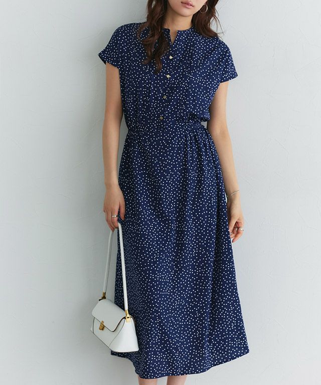 ピンタックデザインドットワンピース