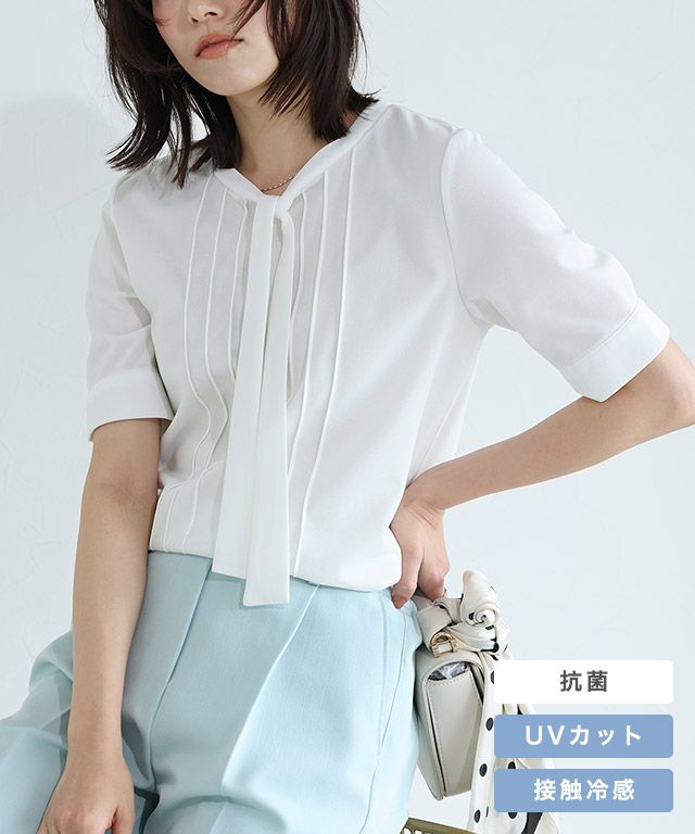 ピンタックタイデザインTブラウス