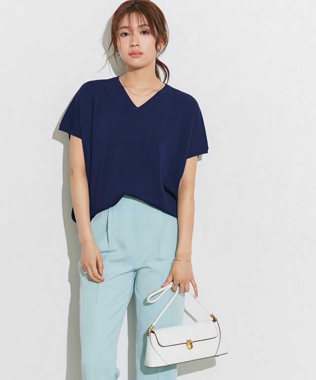 166cm / ネイビー / Vネック / M