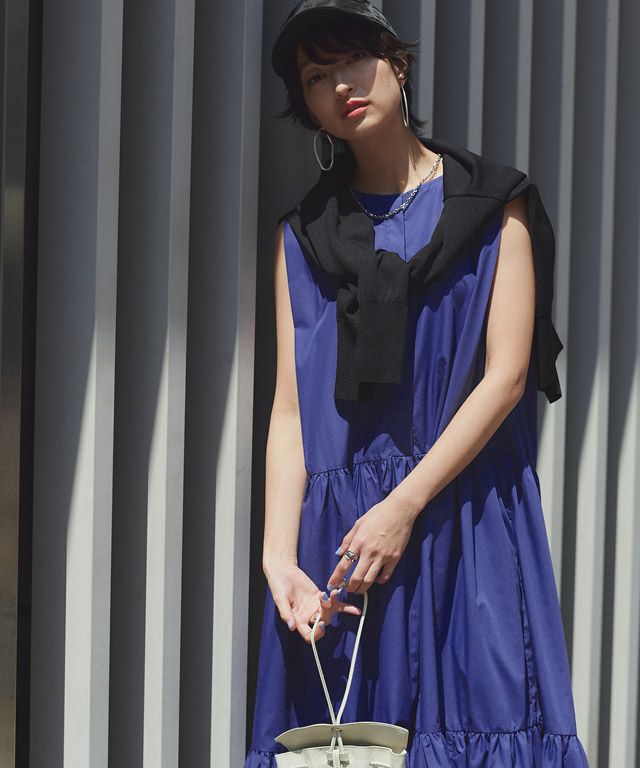 166cm / ロイヤルブルー / M