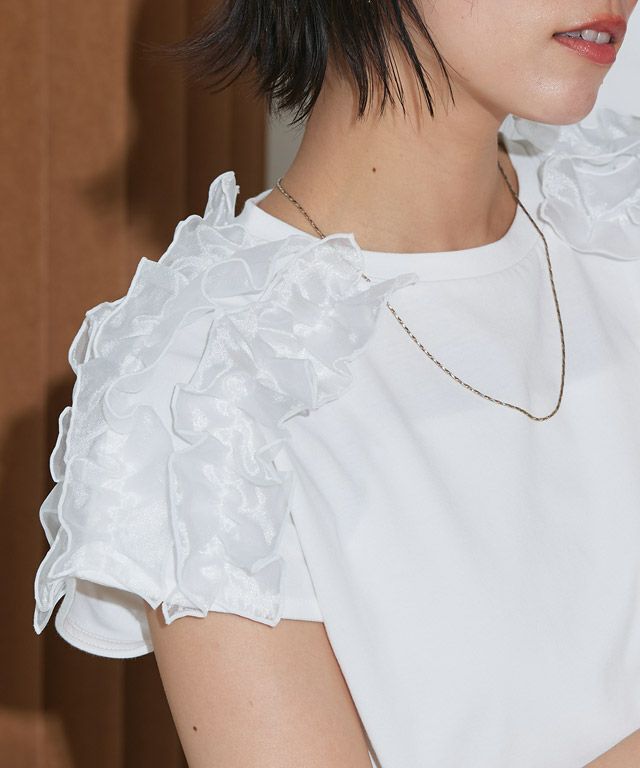 ERONIQUE BRANQUINHO シアーカットソー黒フリル ERONIQUE BRANQUINHO シアーカットソー黒フリル ERONIQUE