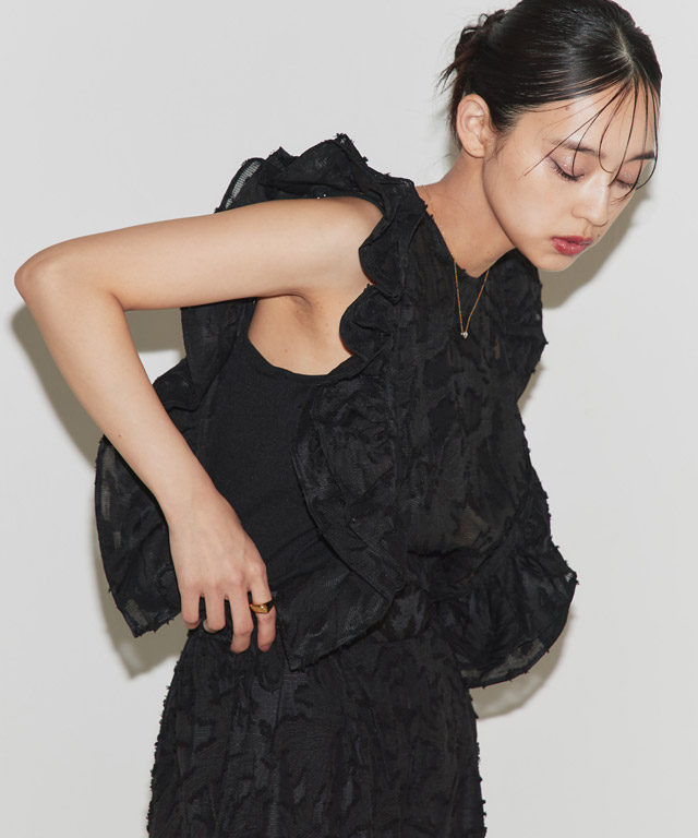 163cm / アイボリー / M