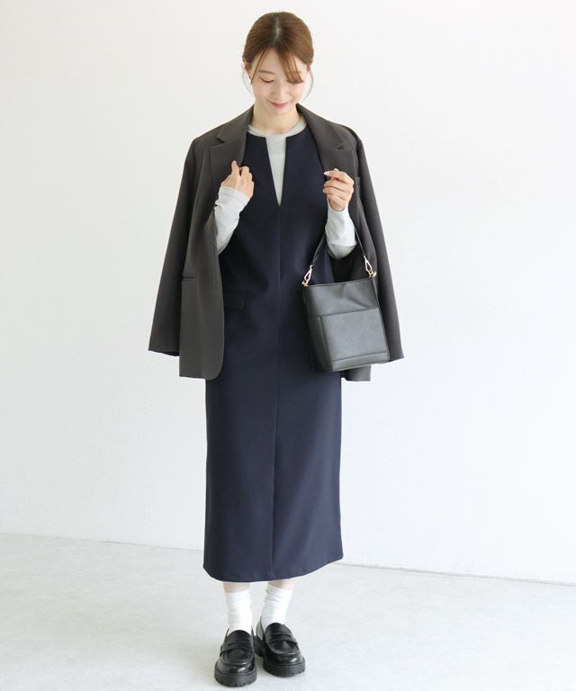 163cm / ネイビー / M