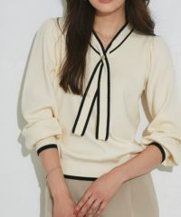 タイデザインニット