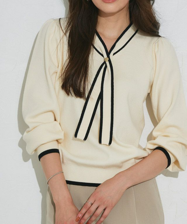 タイデザインニット