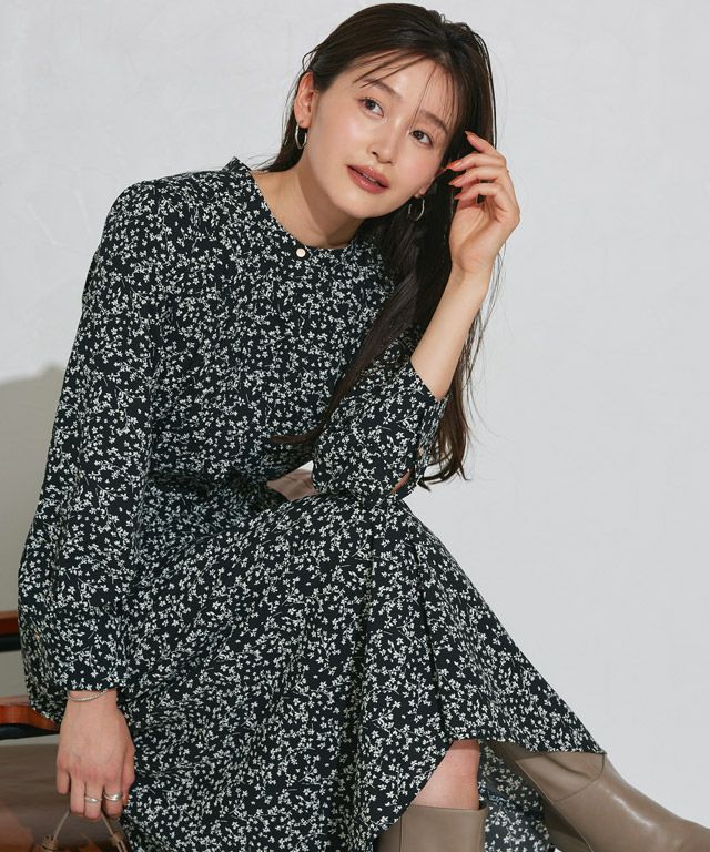 166cm / 花柄 / ブラック / M