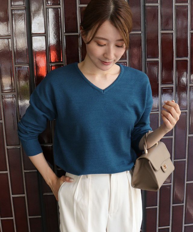 163cm / インディゴブルー / Vネック / M