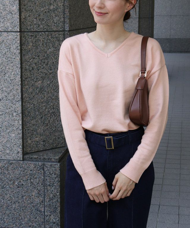 163cm / パウダーピンク / Vネック / M