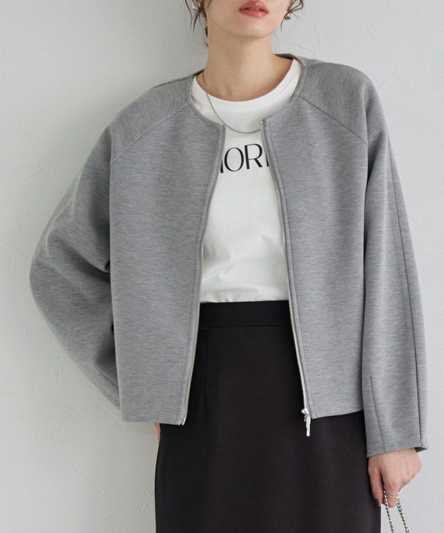 ノーカラーダンボールブルゾン