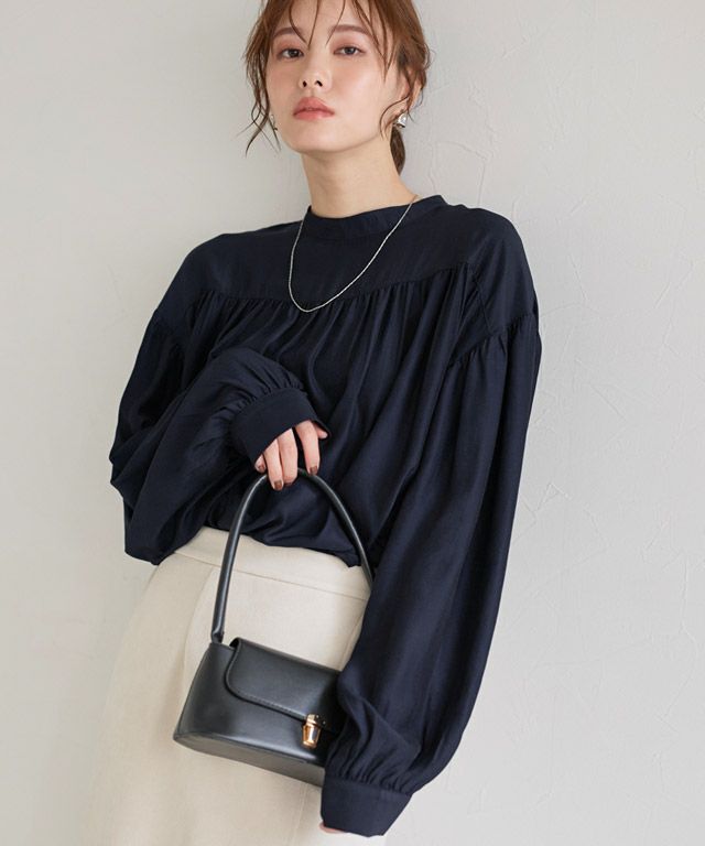 167cm / ネイビー / M