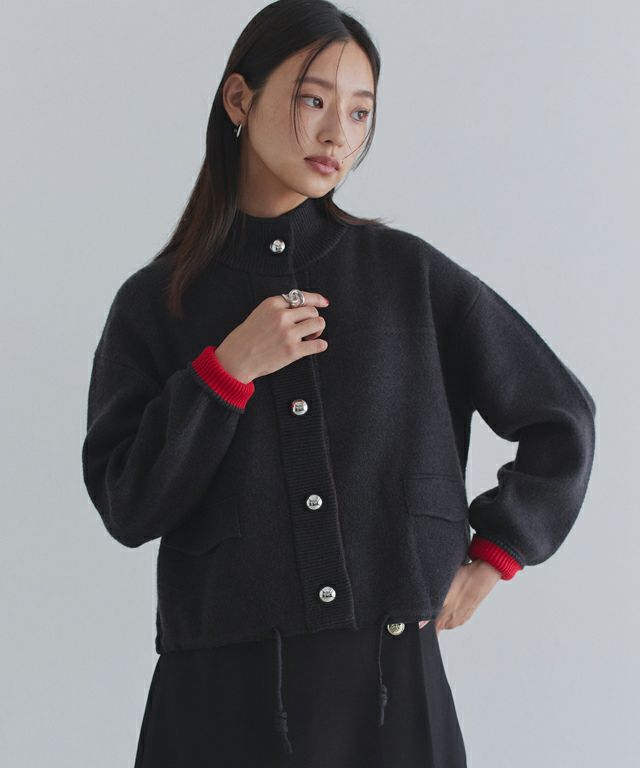 163cm / チャコール×レッド / M