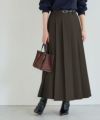 プリーツロングスカート