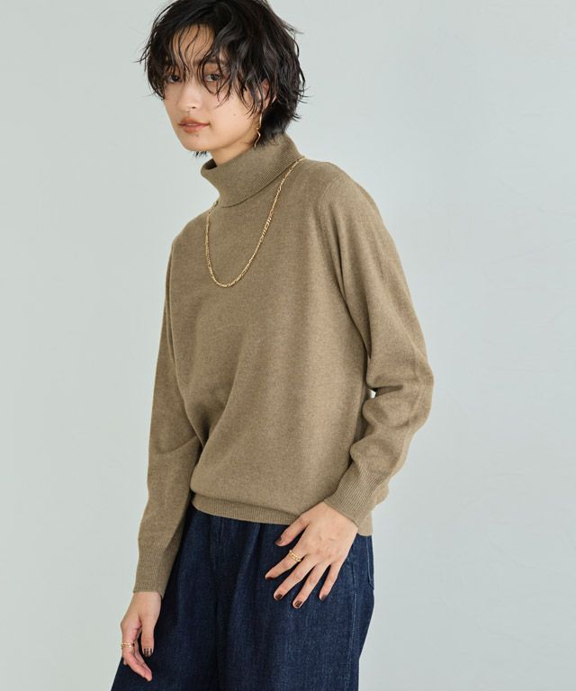 【オフシーズン超特価‼️】ブルネロクチネリ カシミヤタートルネックニットベスト M オフシーズン超特価‼️】ブルネロクチネリ カシミヤタートルネック