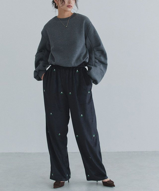 163cm / チャコール / M