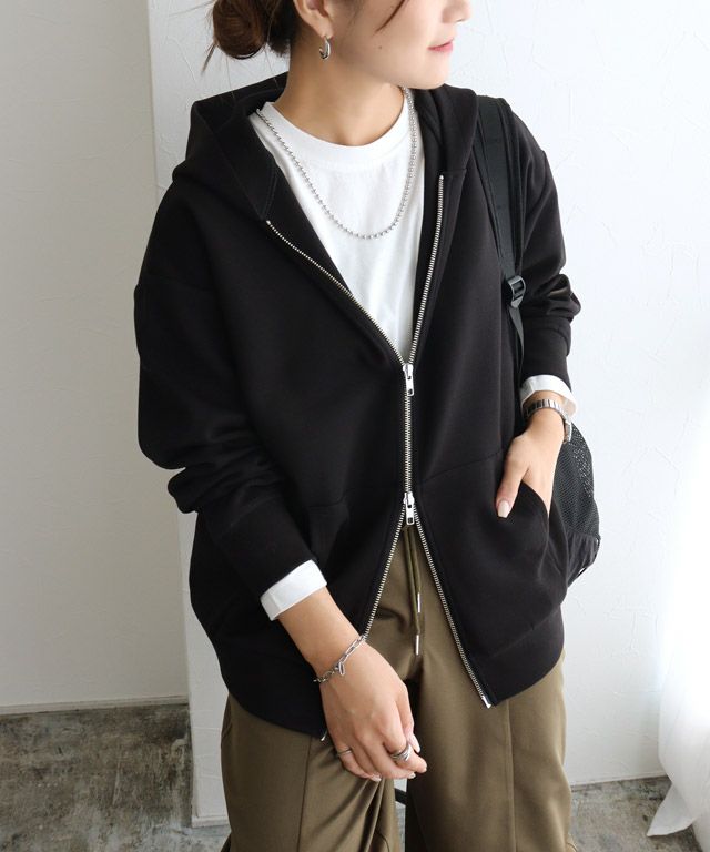 156cm / ブラック / M