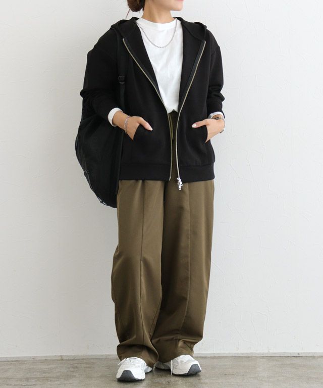 156cm / ブラック / M