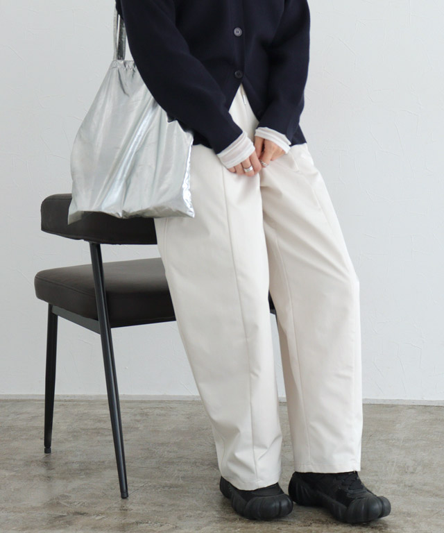 163cm / カーキ / M