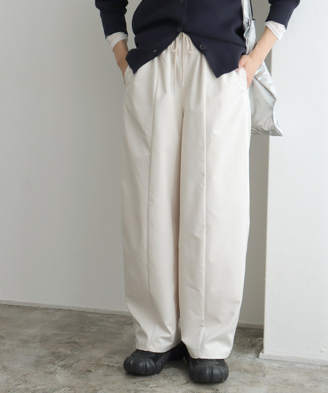 163cm / カーキ / M