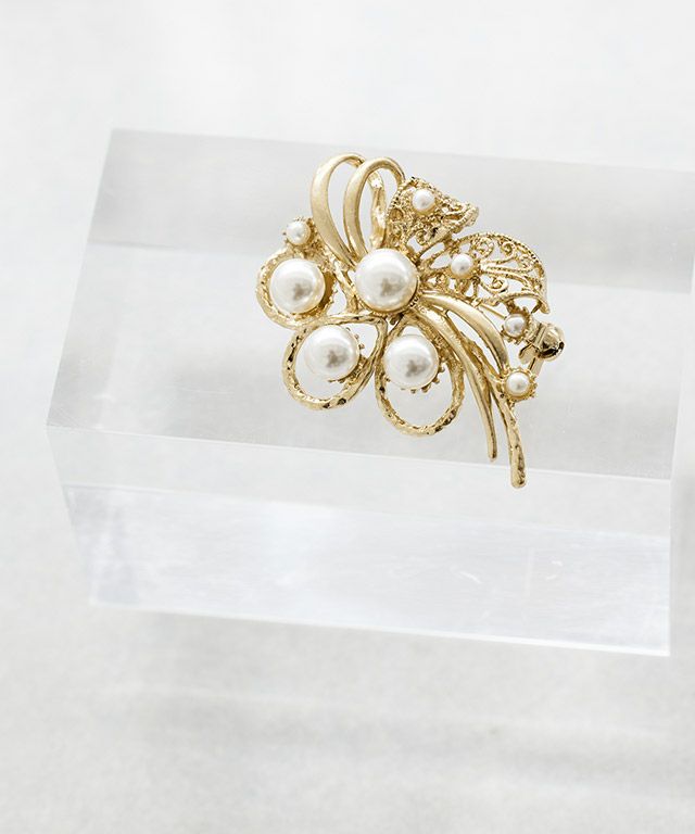 ブーケパールストーンブローチ