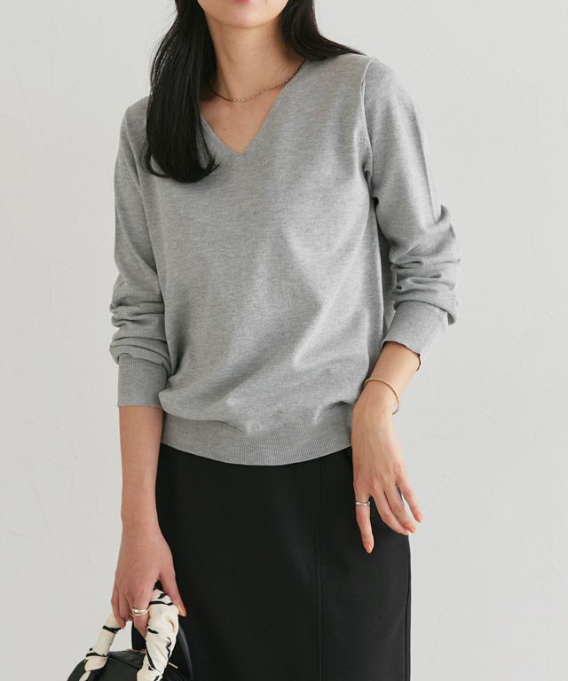 162cm / 杢グレー / Vネック / M