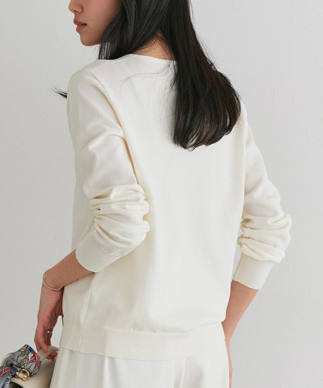 162cm / オフホワイト / Vネック / M