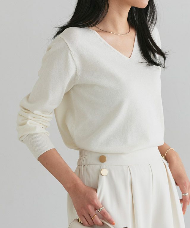 162cm / オフホワイト / Vネック / M